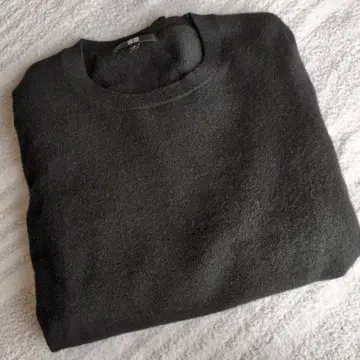 UNIQLO 캐시미어 100% 블랙 크루넥 스웨터 M