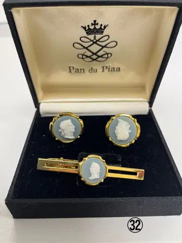 Pan du PIAA 카메오 디자인 넥타이핀 세트