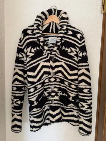 BAYFLOW 샤기 네이티브 니트 가디건 블랙 4(L 상당)