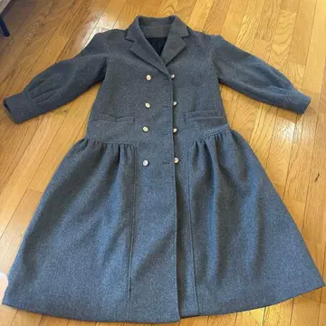 그레이 더블 브레스트 롱 코트