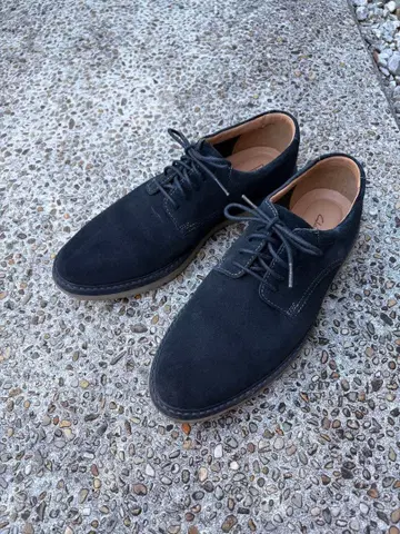 Clarks 보닝턴 레이스 네이비 스웨이드 UK 8.5