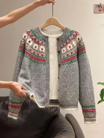 노르딕 무늬 울 혼방 스웨터