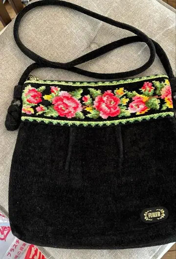 FELIER 자수 숄더백