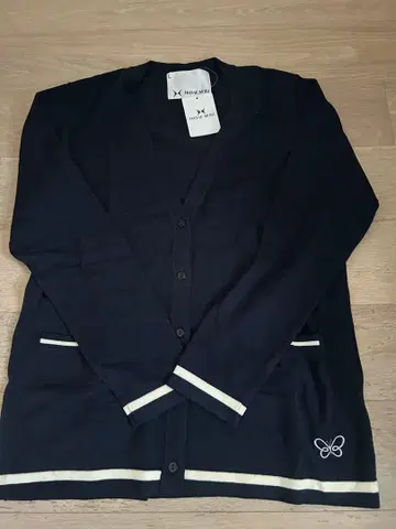 미사용 새상품 하나에모리 간호사 라인 가디건 L