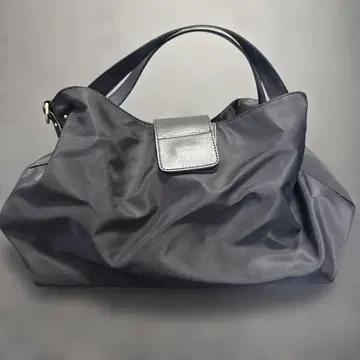 Grande Grace 블랙 숄더백