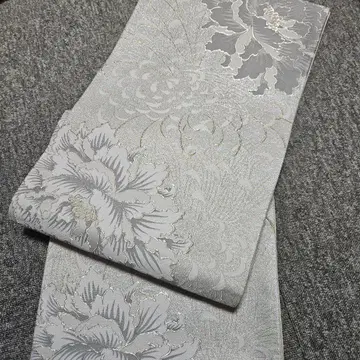 후리소데부터 포멀한 기모노까지, 후쿠로 오비 완성품