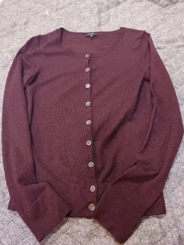 theory 버튼 달린 긴팔 가디건 사이즈 2 버건디