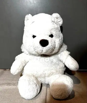 모자 달린 푸우 봉제 인형