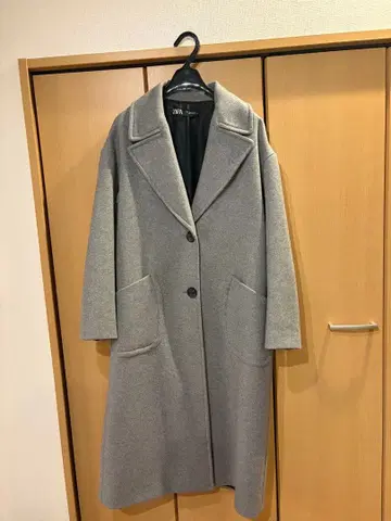 ZARA 코트