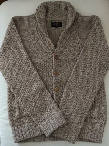 빔즈플러스 일본제 울 100% 니트 가디건