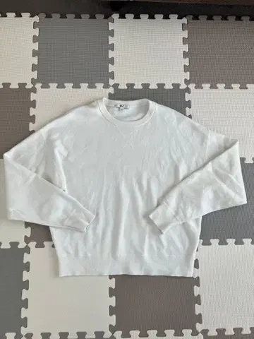 유니클로 스무스 코튼 크루넥 스웨터 화이트 L