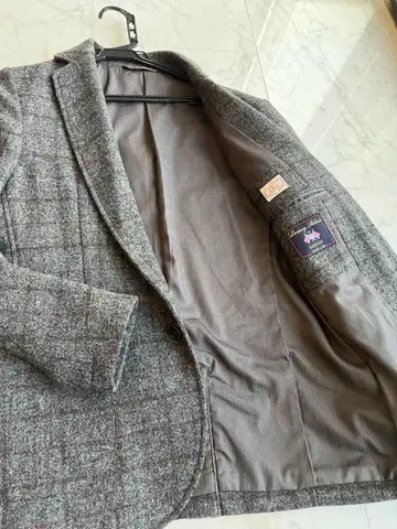 울 자켓 어반 리서치