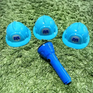 몬스터 주식회사 라이드 앤 고 시크 디즈니 헬멧 라이트