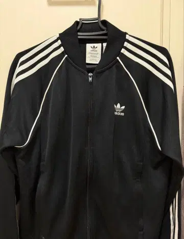 adidas 블랙 스트라이프 저지