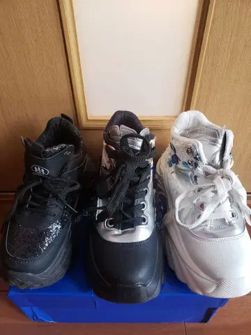 통굽 스니커즈 세 켤레 세트