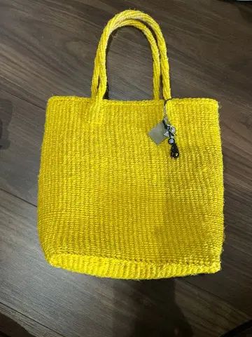 니트 토트백 옐로우 컬러