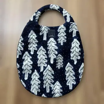 미나 페르호넨 Snow candle 에그백