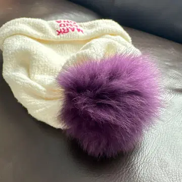 mark&lona 봉봉 니트 모자