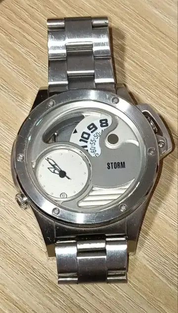 STORM 쿼츠 손목시계 실버