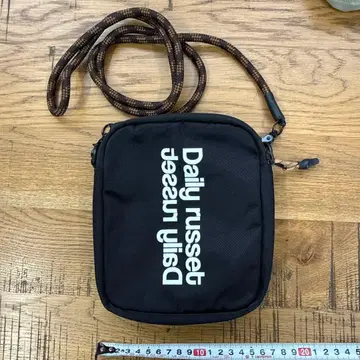 Daily russet 블랙 숄더백