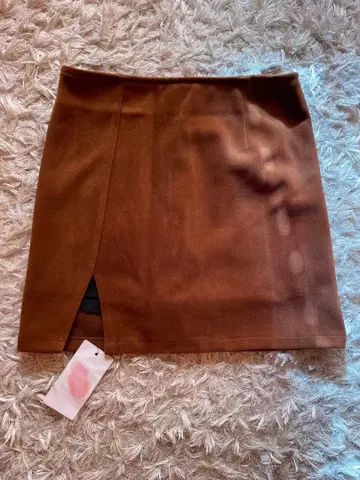 미사용 새상품 브라운 타이트 스커트 XS 슬릿