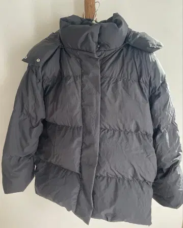 미라 오웬 다운 오버 사이즈 0 사이즈 블랙 새상품급