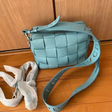 이아쿠치 민트 블루 뜨개질 디자인 숄더백