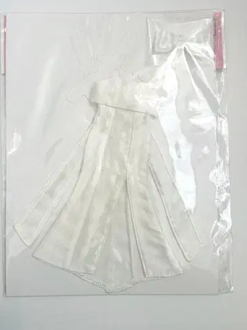 리카짱 머메이드 드레스 화이트 드레스 아웃핏