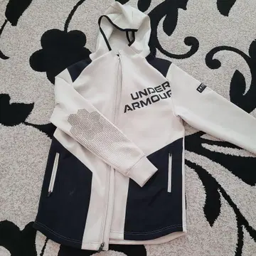 새상품급! 언더아머 풀 집업 후드티 화이트