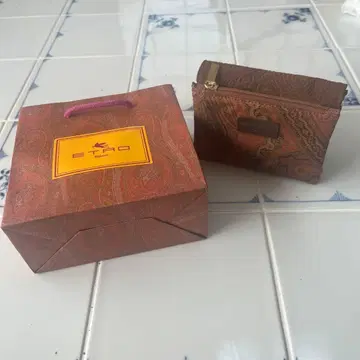 ETRO 페이즐리 무늬 지갑 쇼핑백 포함 미사용 자택 보관품