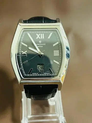 JUNGHANS MEGA 윤한스 메가