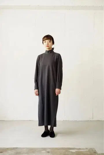 foufou 하이넥 프리미티브 원피스