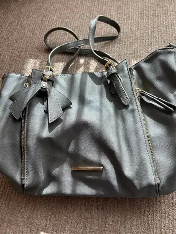 새상품 marie claire bis 그레이 숄더백