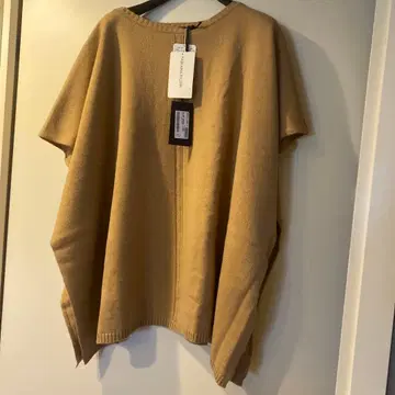 미사용 새상품 FABIANO FILIPPI 베이지 모/실크/캐시미어 망토