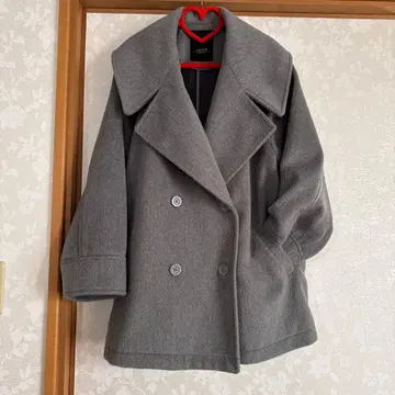 피 코트 그레이