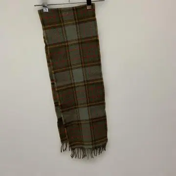 체크 무늬 울 머플러 세로 약 140cm 가로 약 23cm
