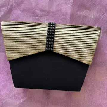 골드와 블랙의 파티 백