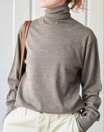 Spick&Span 18G 터틀넥 풀오버