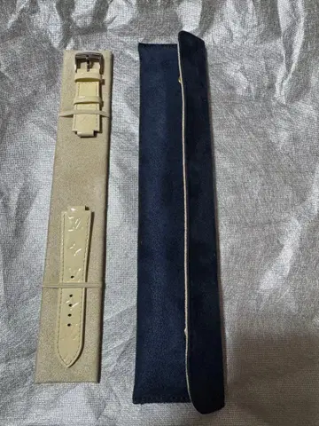 아이보리 가죽 시계 밴드