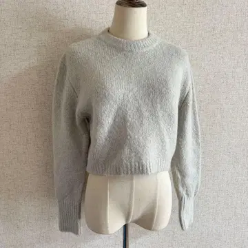 ZARA/라이트 그레이 크롭 기장 니트 스웨터 숏 기장 EUR S