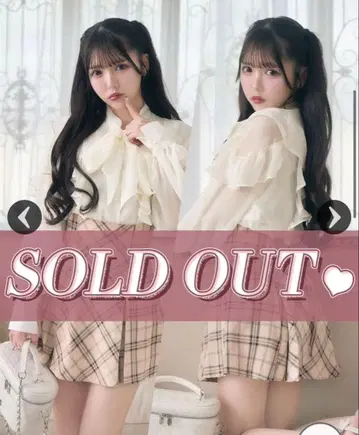 [ 완판템 ] 미셸 마카롱 플레어 체크 스커트