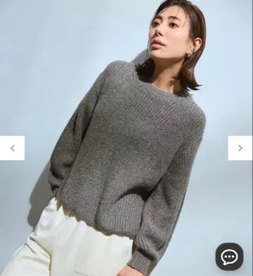 [ 새상품급 ] 2025 FW 23구 스팽글 벌키 크롭 니트 그레이