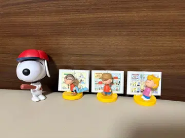 PEANUTS 캡슐 스토리 피규어 세트
