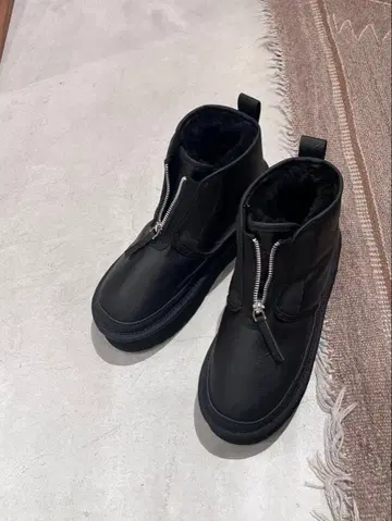 개럴개런트 무스탕