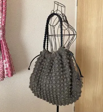 니트 숄더백 다크 그레이