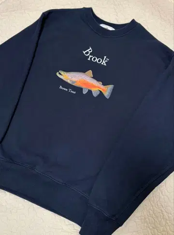 브룩 맨투맨 트레이닝복 네이비