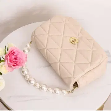 artemis by DIANA 펄 핸들 3way 퀼팅 미니백