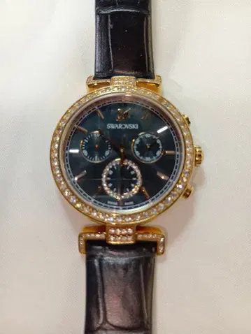 SWAROVSKI 크로노그래프 손목시계 블랙/골드