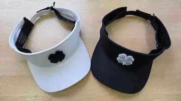 새상품급 사용감 적은 BLACK CLOVER WEAR 바이저 2세트