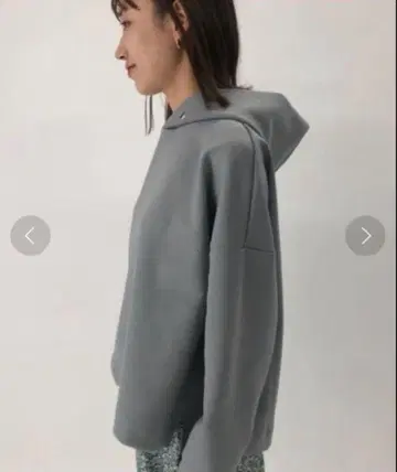 UNITED ARROWS 후드티